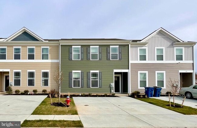 Building Photo - 87 Filbert Dr