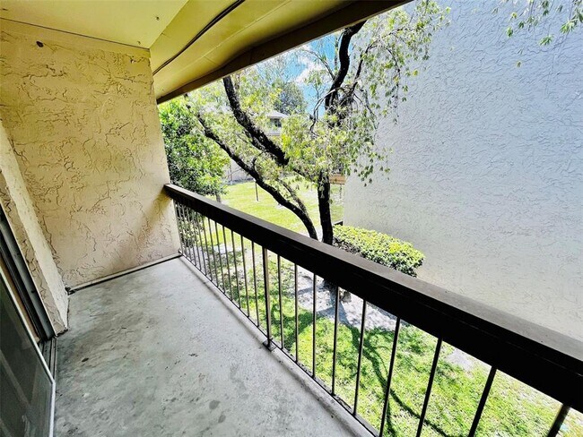 Building Photo - 7529 Pitch Pine Cir