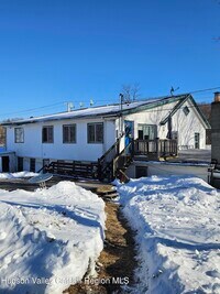 Building Photo - 798 Lattintown Rd