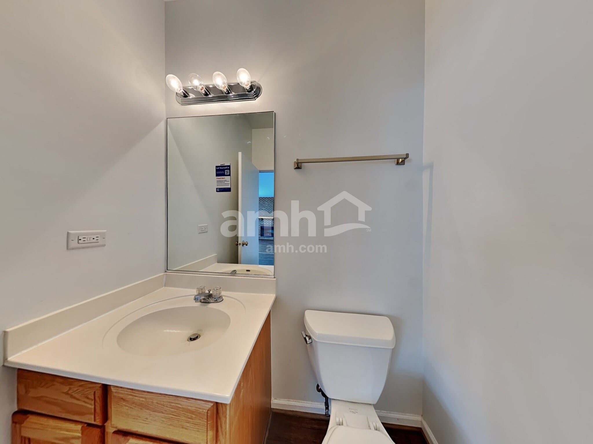 Building Photo - 9781 Chetwood Dr