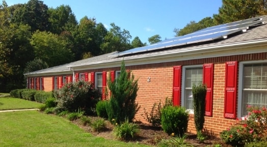 Primary Photo - Holly Court