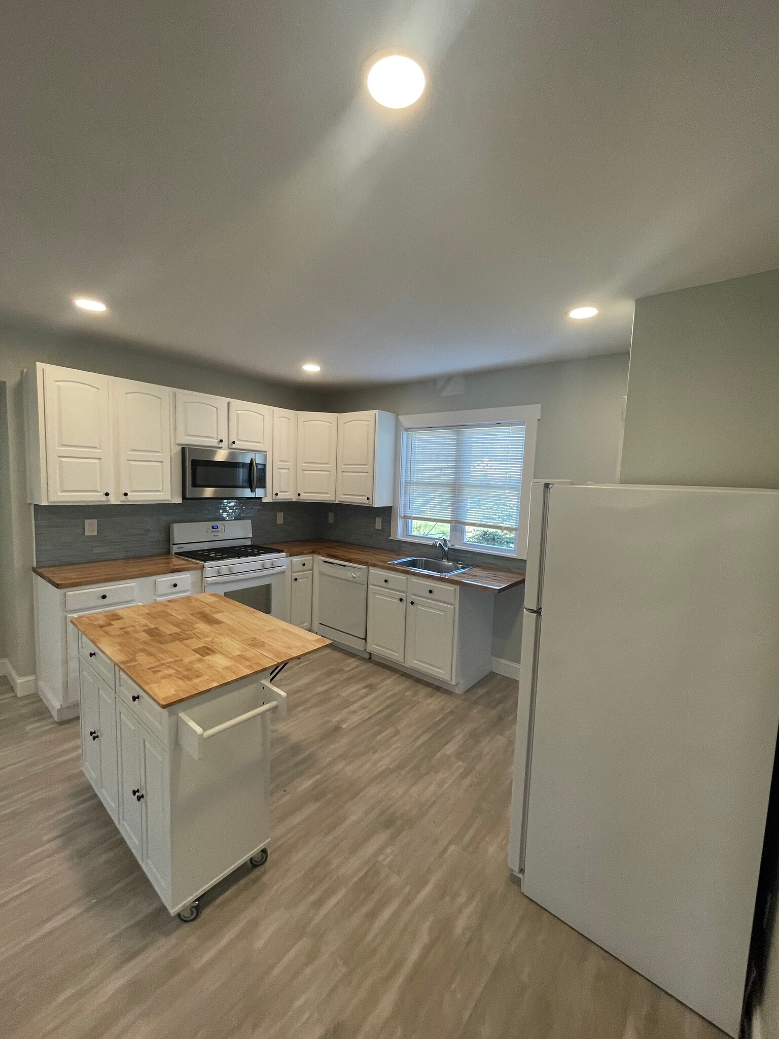 New Kitchen with Island - 557 W Graisbury Ave