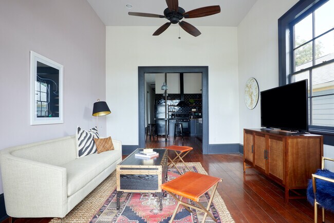 Building Photo - 3042 Saint Claude Ave