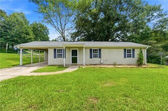Building Photo - 3641 Macedonia Rd