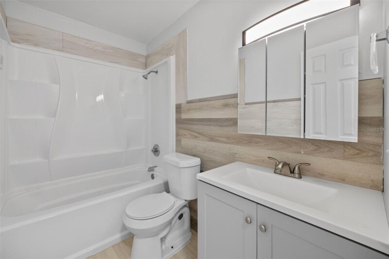 Building Photo - 114 Inwood Cir