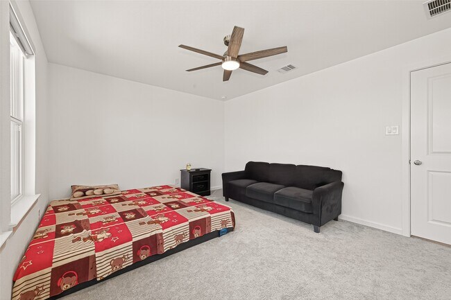 Building Photo - 9747 Pettus Crk Dr