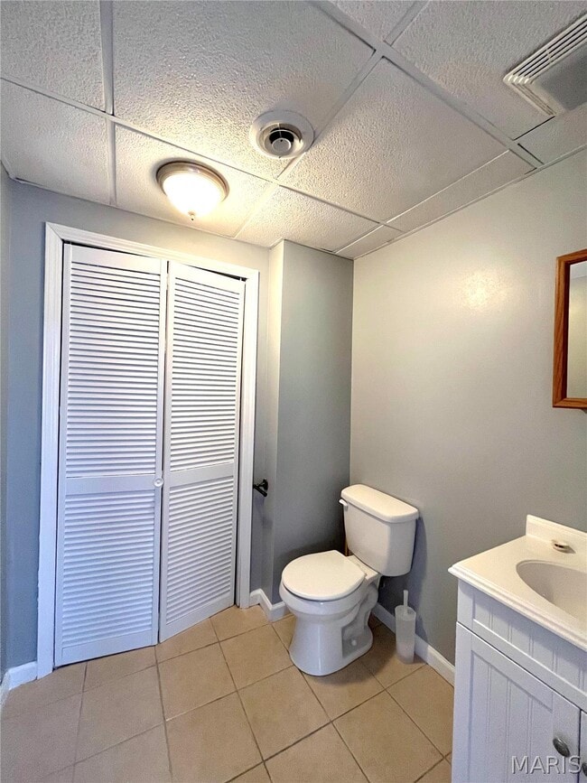 Building Photo - 13 Rusty Wil Dr