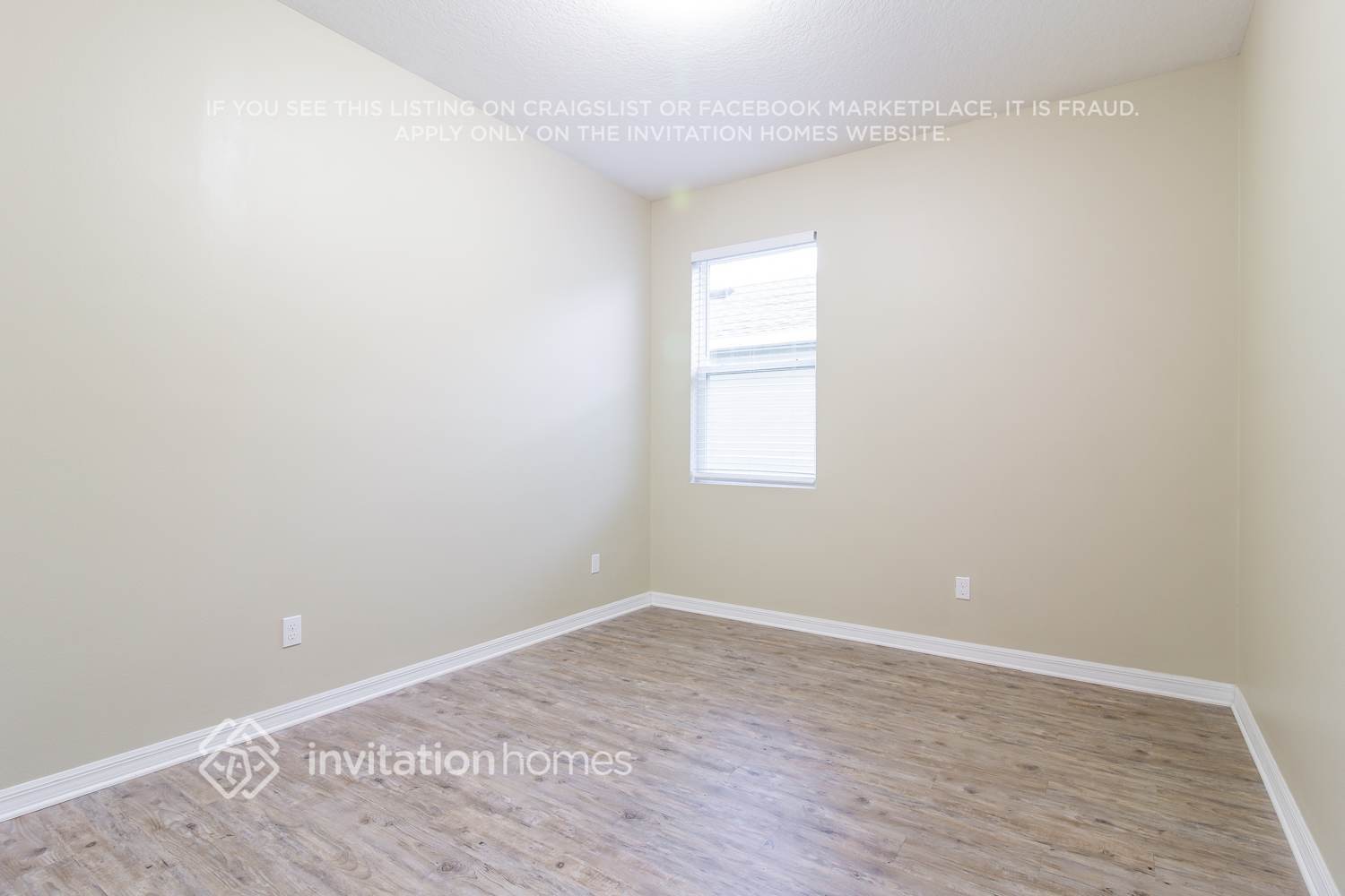 Building Photo - 3504 Sprite Ln