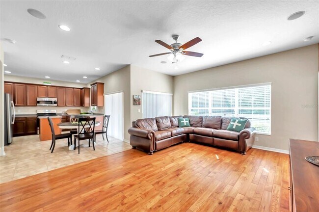 Building Photo - 11144 Oyster Bay Cir