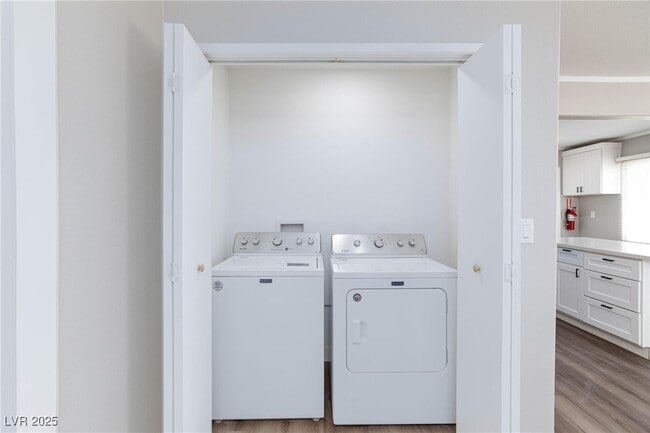 Building Photo - 4218 Fulton Pl