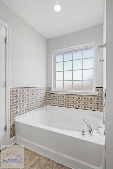 Building Photo - 157 Hamlet Ct