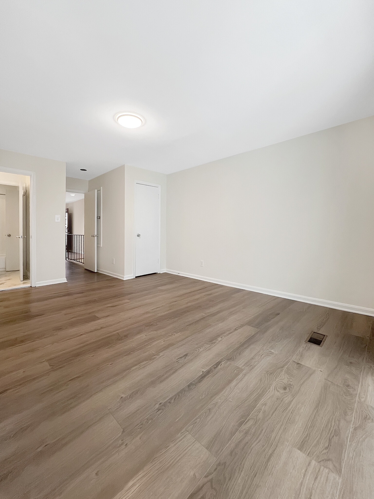 Building Photo - 1715 15th St NW