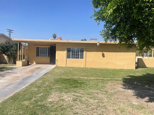 Building Photo - 81406 S Palo Verde Dr