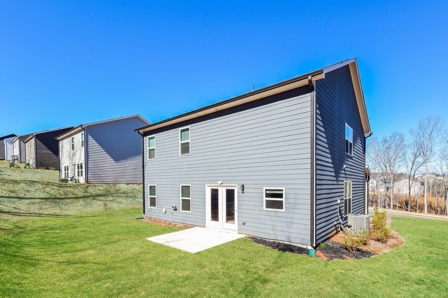 Building Photo - 3446 Sugarberry Dr