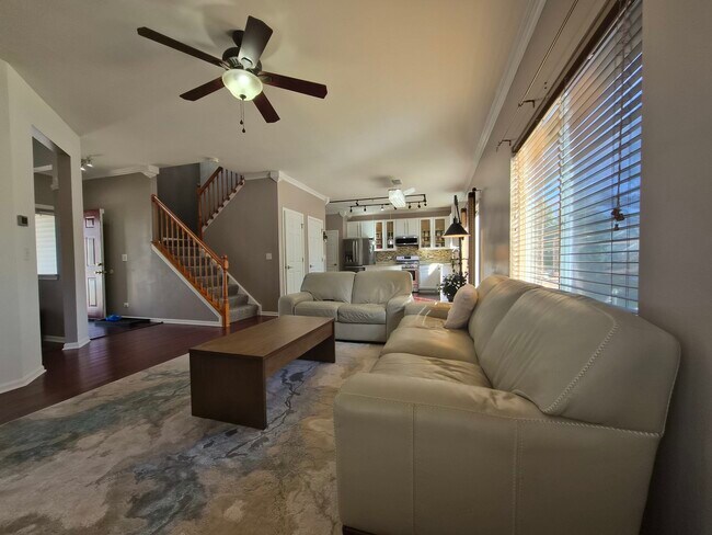 Building Photo - 3817 Baybrook Dr