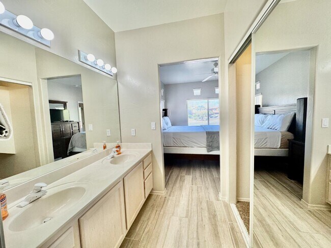 Building Photo - 655 W Vistoso Highlands Dr