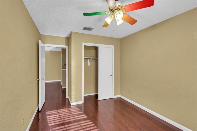 Building Photo - 12922 Marimba Trail