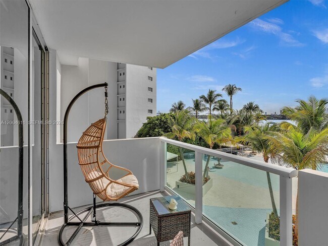 Building Photo - 1200 West Ave