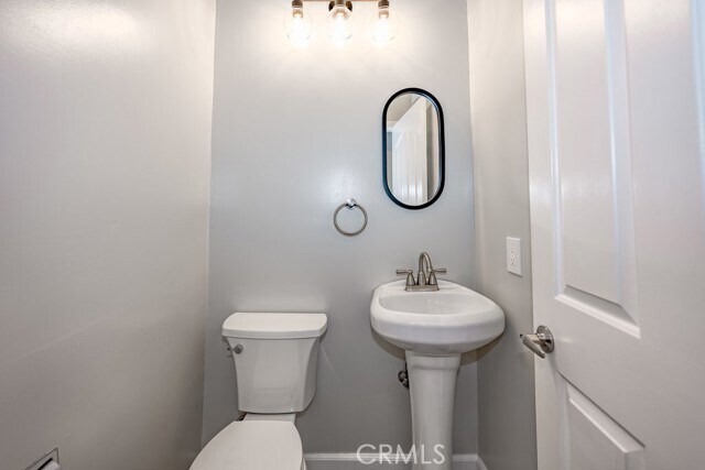 Building Photo - 3914 Benedict Canyon Dr