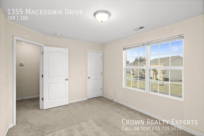 Building Photo - 1355 Macedonia Dr