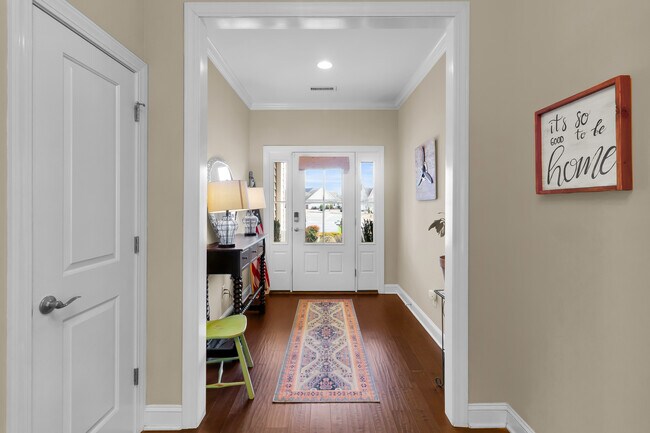 Building Photo - 137 Shoreview Dr