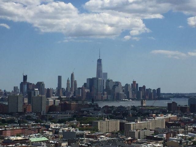 Building Photo - 100 Manhattan Ave