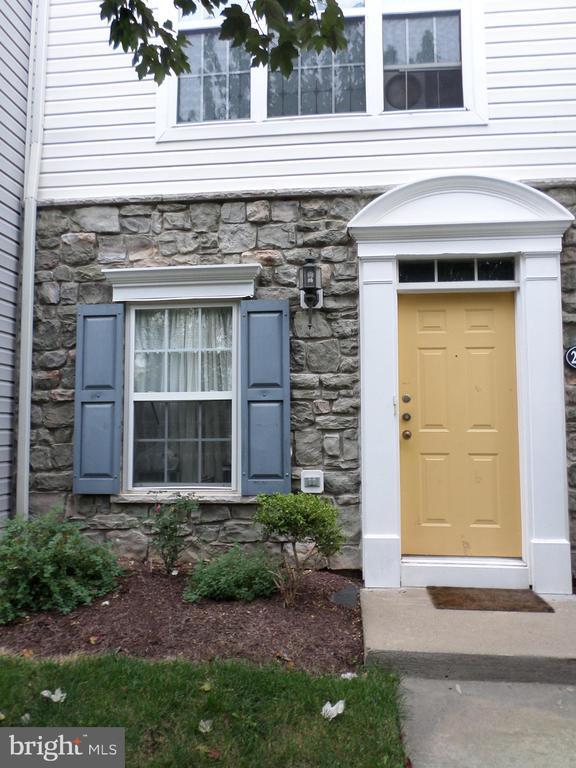 Building Photo - 21836 Goodwood Terrace