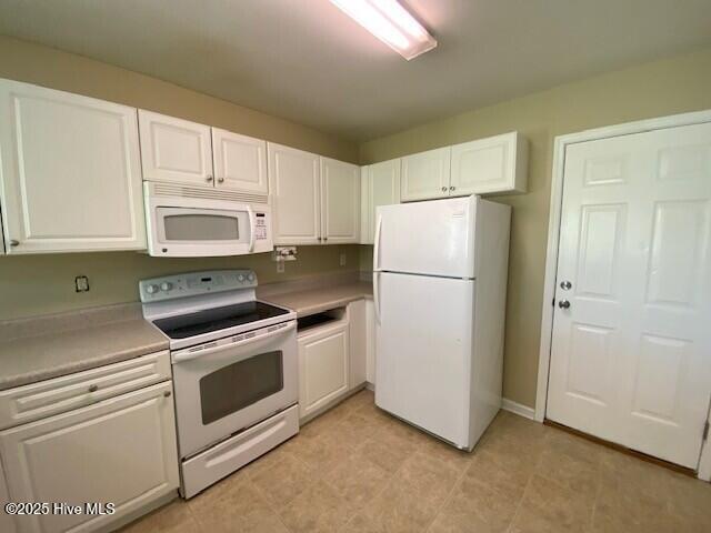 Building Photo - 1718 Pepperwood Way