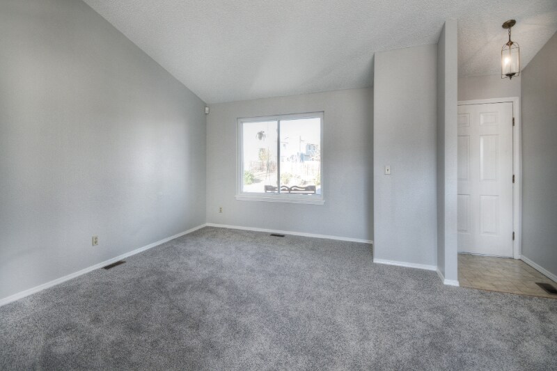 Building Photo - 3986 Red Cedar Dr