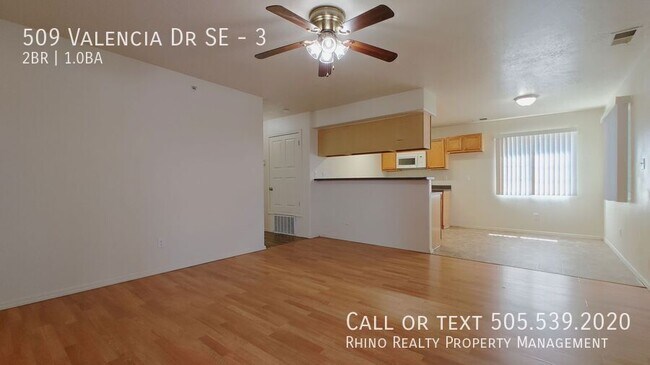 Building Photo - 509 Valencia Dr SE