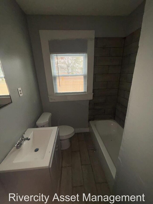 Building Photo - A Must See IN Westwood!!!! Section 8 Welcomed