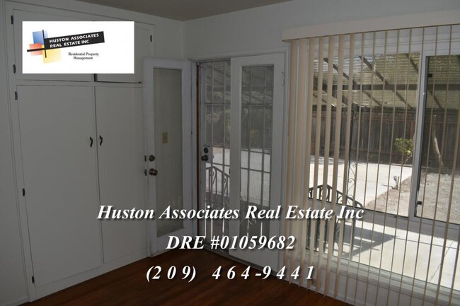 Building Photo - 182 W Essex St