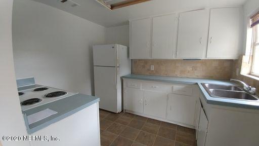 Building Photo - 5268 Collins Rd