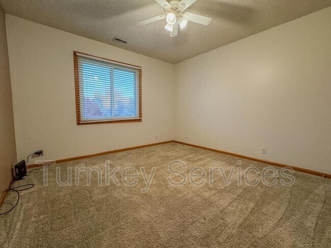 Building Photo - 15222 Curtis Ave