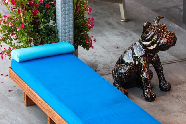 Building Photo - 8356 Sunset View Dr