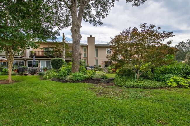 Building Photo - Immaculate Snee Farm Townhome for Rent!