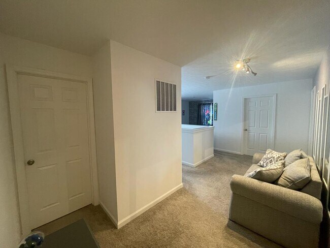 Building Photo - 10247 Caprock Canyon Dr