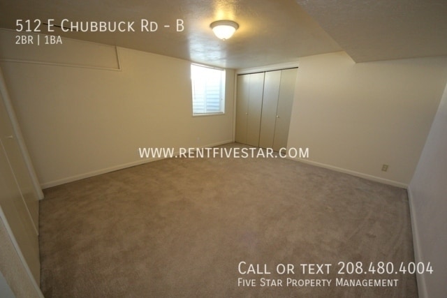 Building Photo - 512 E Chubbuck Rd