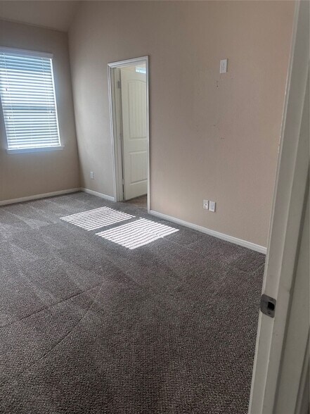 Building Photo - 3019 Emily Vista Ln