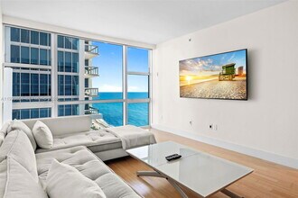 Building Photo - 6801 Collins Ave