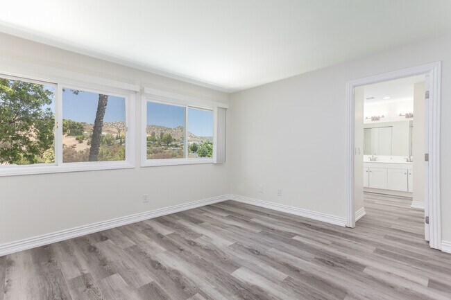 Building Photo - 6427 Dunlo Pl