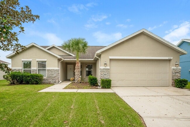 Building Photo - 4040 Kingsfield Dr