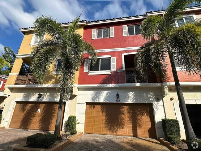 Building Photo - 1602 Coastal Bay Blvd