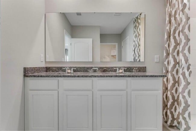 Building Photo - 11148 Amber Ridge Dr