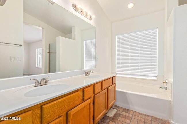 Building Photo - 6585 N 77th Dr