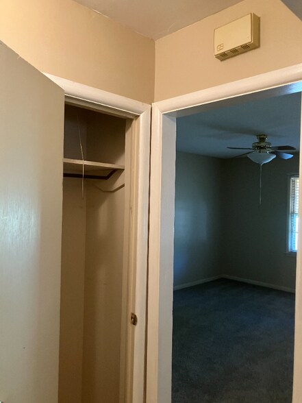 Building Photo - 811 NW B St