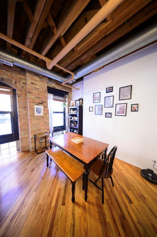 Building Photo - 226 N Clinton St