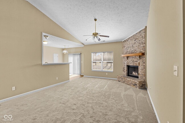 Building Photo - 1241 Elm Grove Ln