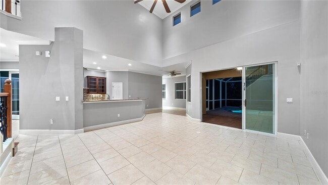 Building Photo - 3350 Watermark Dr