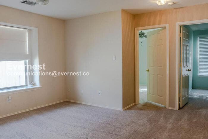 Building Photo - 15532 Miss Adrienne's Path